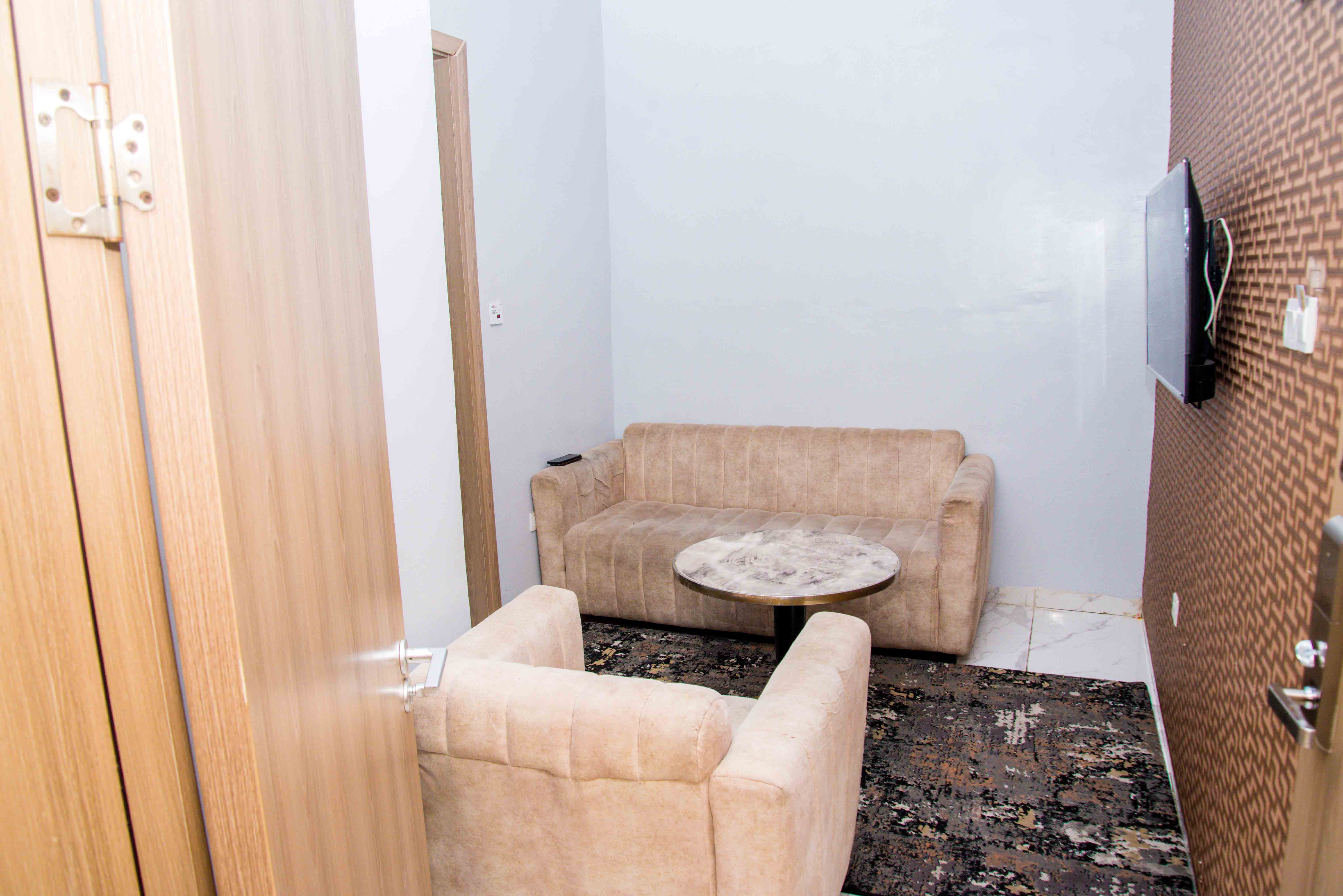 PERFECTO SUITE - Image 3